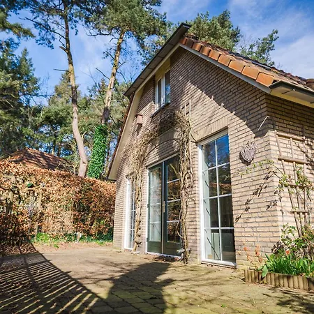 Wellnesshuis Met Jacuzzi En Sauna In Het Bos * Lunteren