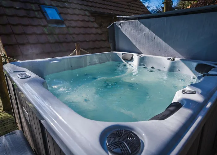 Wellnesshuis Met Jacuzzi En Sauna In Het Bos Дом отдыха