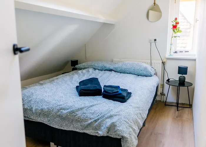 Wellnesshuis Met Jacuzzi En Sauna In Het Bos *