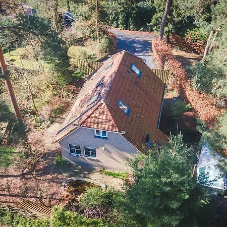 Vakantiehuis Wellnesshuis Met Jacuzzi En Sauna In Het Bos *