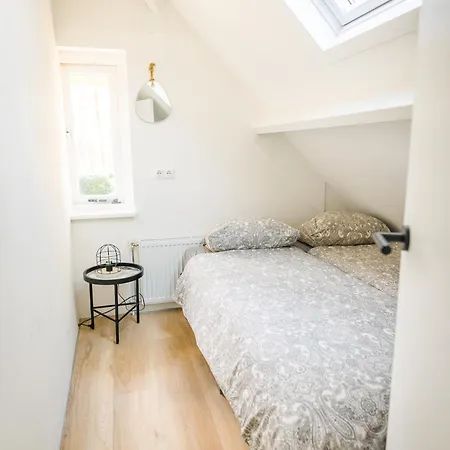 Wellnesshuis Met Jacuzzi En Sauna In Het Bos *