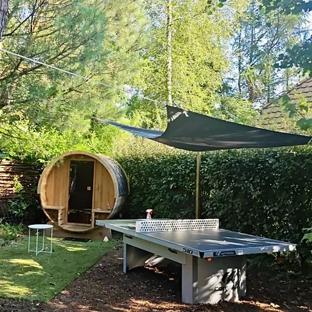 Wellnesshuis Met Jacuzzi En Sauna In Het Bos Vakantiehuis *